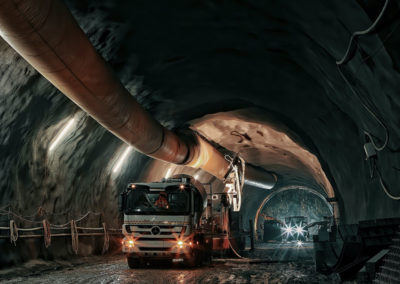 gallery-mine trucks